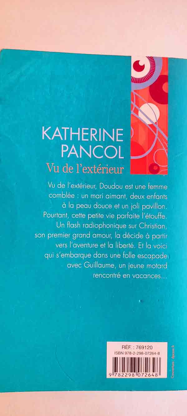 Vu de l'exterieur : livres pas cher d'occasion, de seconde main de l'association Lire et Créer