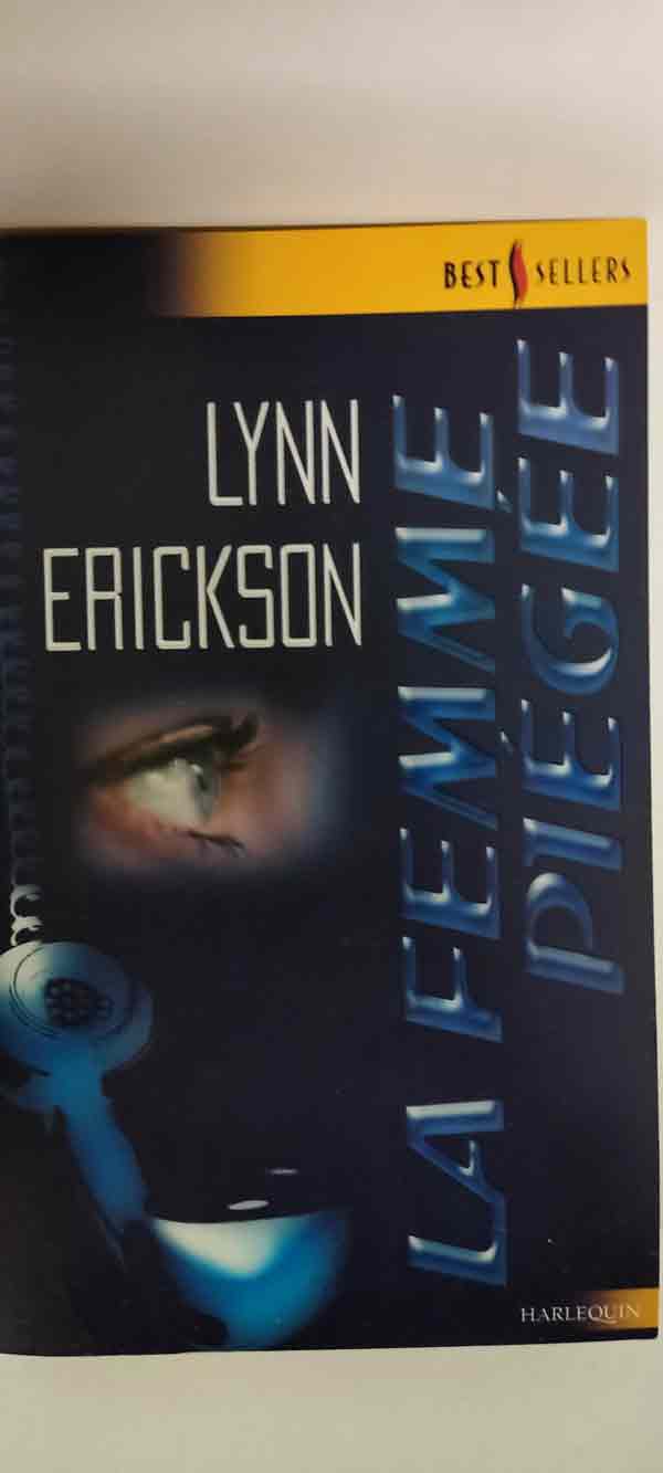 La femme piegée : livres pas cher d'occasion, de seconde main de l'association Lire et Créer